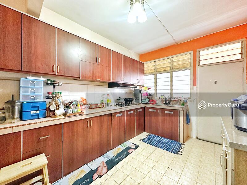 For Sale - Taman Mawar Fasa 2 Bandar Baru Salak Tinggi
