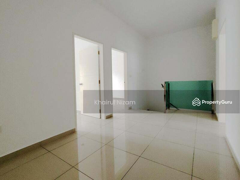 Top Floor Living Room