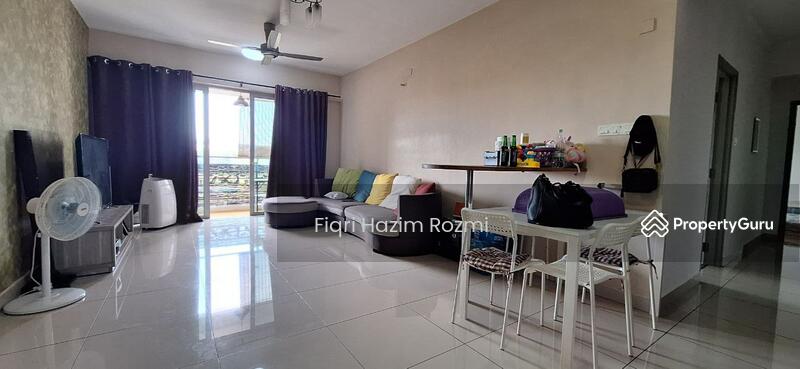 Service Residence for Sale at Garden @ One South - Fiqri Hazim Rozmi - Living Room - PropertyGuru.com.my