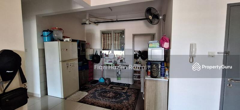 Service Residence for Sale at Garden @ One South - Fiqri Hazim Rozmi - Kitchen - PropertyGuru.com.my