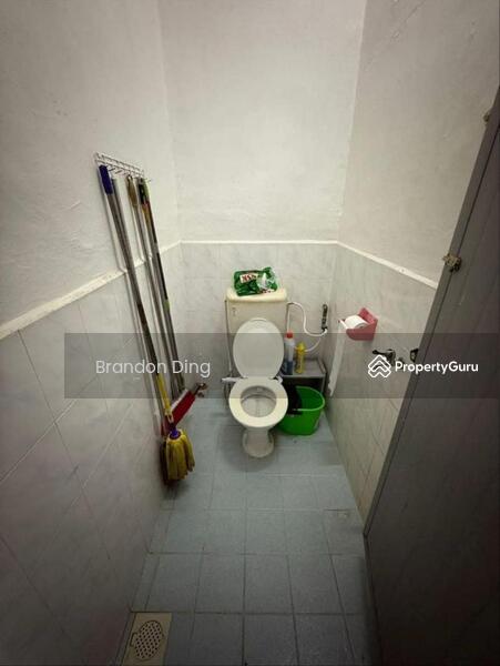 For Sale - taman University