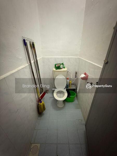 For Sale - taman University