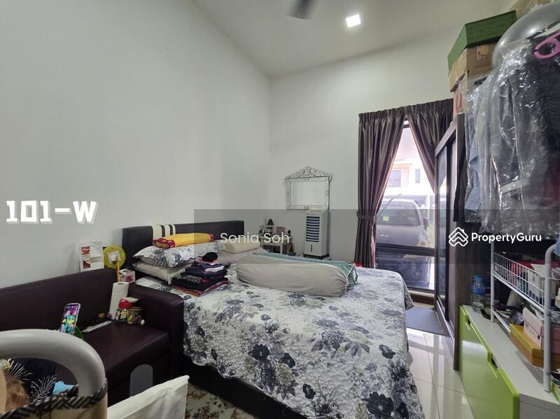 2-storey Terraced House for Sale in Eco Sanctuary (Telok Panglima Garang) - Sonia Soh - Master Bedroom - PropertyGuru.com.my