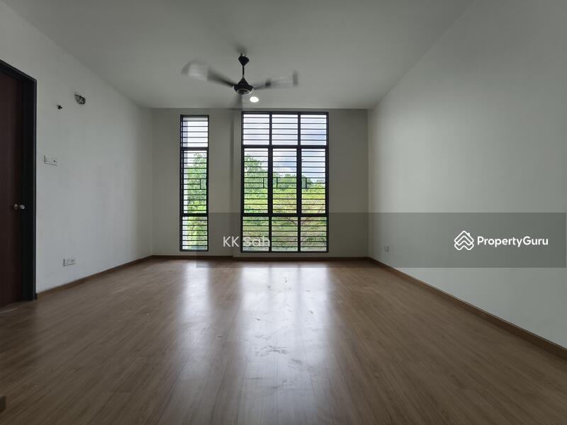 2-storey Terraced House for Sale in Kajang East (Semenyih) - KK Sah - Living Room - PropertyGuru.com.my