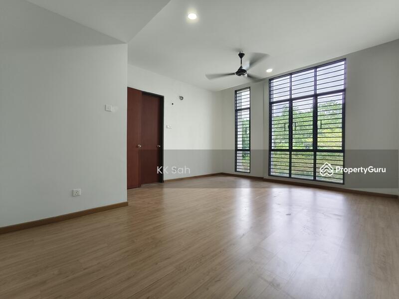 2-storey Terraced House for Sale in Kajang East (Semenyih) - KK Sah - Living Room - PropertyGuru.com.my