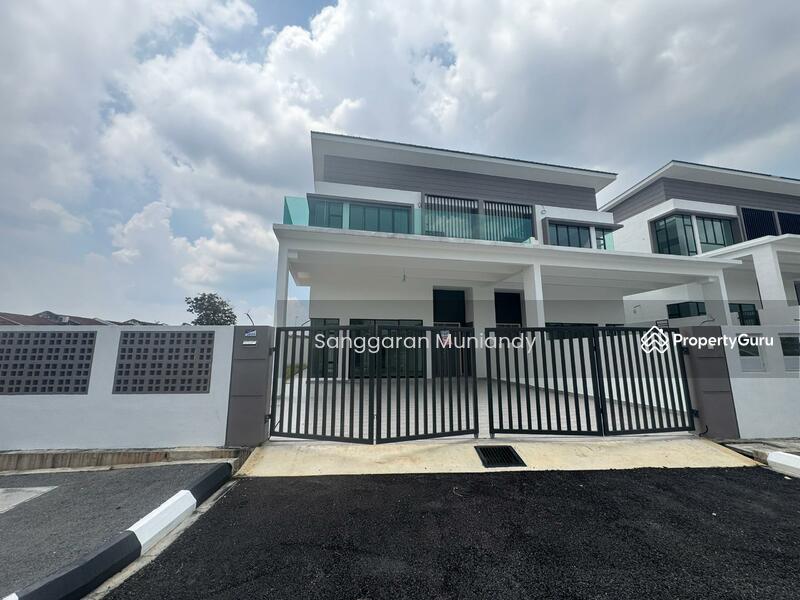 Untuk Dijual - Rumah Berkembar 2 Tingkat Corner untuk Dijual di Kulim