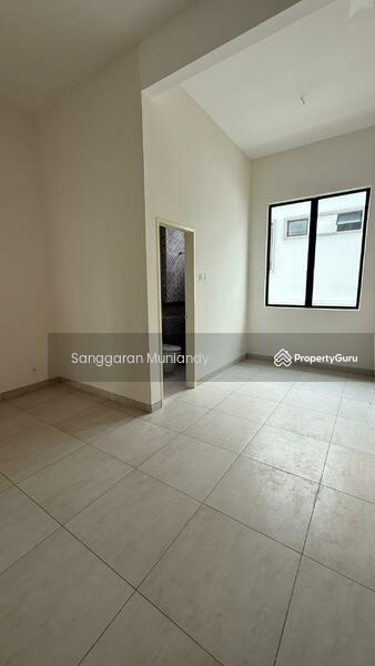 Untuk Dijual - Rumah Berkembar 2 Tingkat Corner untuk Dijual di Kulim