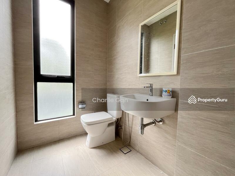 Semi-Detached House for Rent in Bandar Tropicana Aman (Telok Panglima Garang) - Charlie Gan - Bathroom - PropertyGuru.com.my