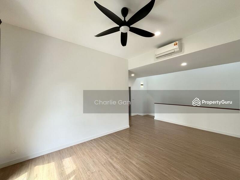 Semi-Detached House for Rent in Bandar Tropicana Aman (Telok Panglima Garang) - Charlie Gan - Living Room - PropertyGuru.com.my