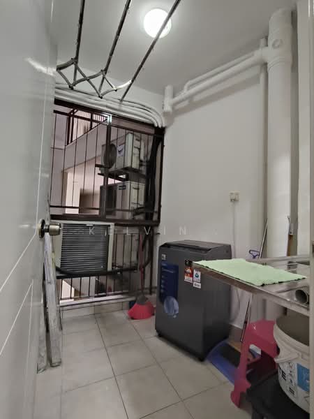 Kondominium untuk Disewa di Cita Damansara - Kelvin . - Balcony - PropertyGuru.com.my