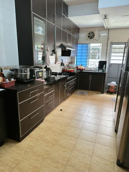 2.5-storey Terraced House for Sale in Puchong (Selangor) - Joey Wong - Kitchen - PropertyGuru.com.my