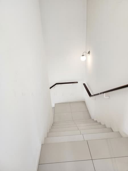 2-storey Terraced House for Sale in Ambang Botanic (Klang) - Matthew Lim - Stairs - PropertyGuru.com.my
