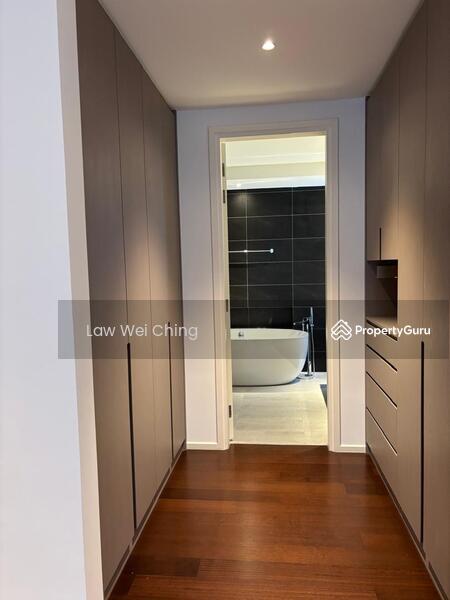 Built-in wardrobe 