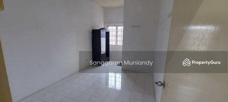 For Rent - Rumah Teres 2 Tingkat untuk Disewa di Lunas