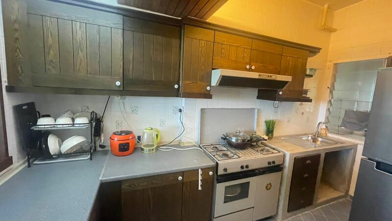 Kondominium untuk Dijual di Seaview Garden - Javios Ng - Kitchen - PropertyGuru.com.my