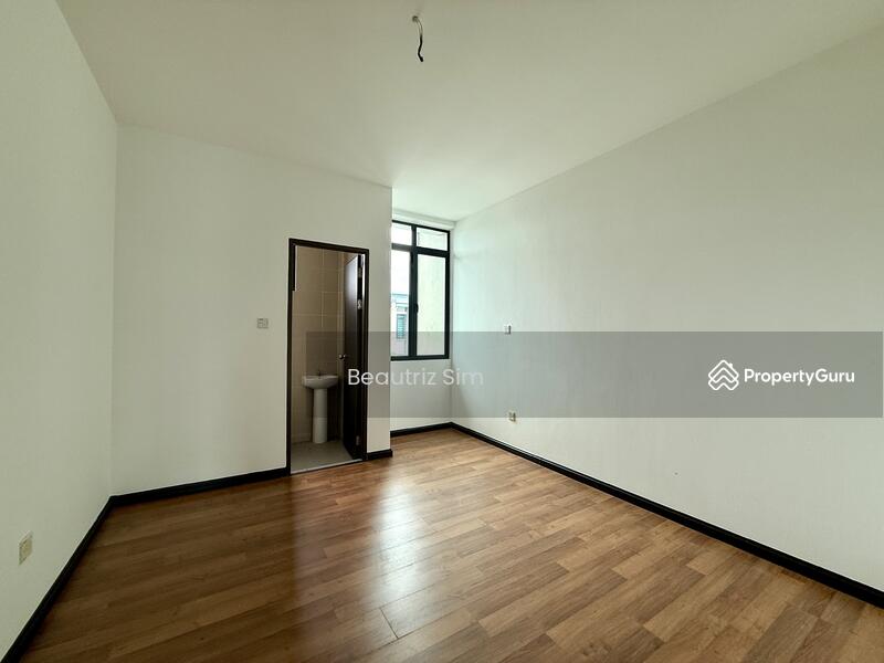 Untuk Dijual - City Garden, Kota Samarahan