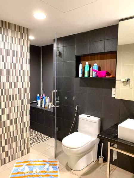 Condominium for Sale at Verve Suites KL South - Mak Oliver - Bathroom - PropertyGuru.com.my