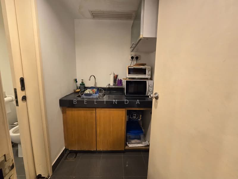 Pejabat untuk Dijual di KLCC (KL City Centre) - Belinda . - Pantry - PropertyGuru.com.my