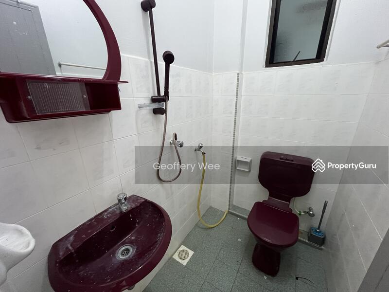 Untuk Disewa - Kenanga (Park View Court)