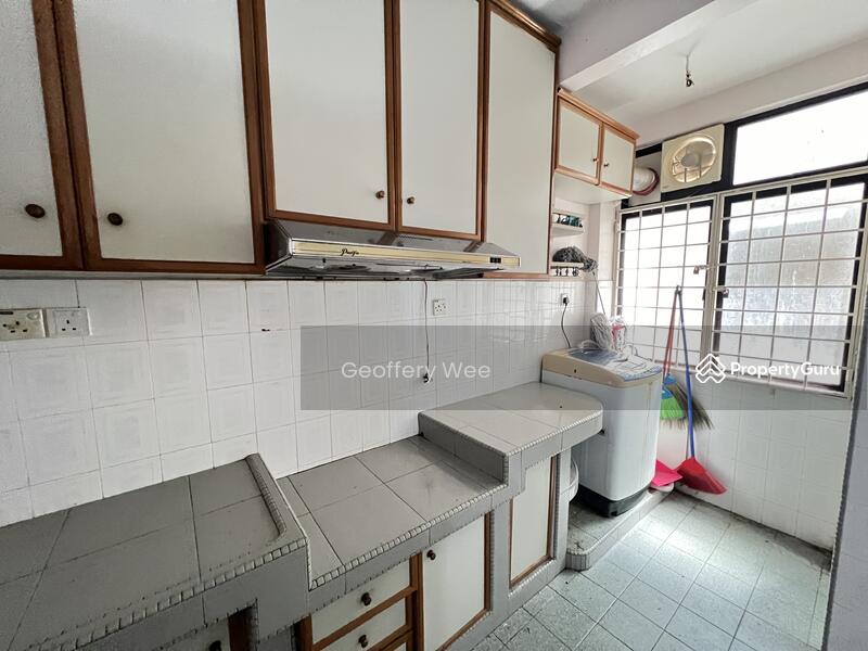 Untuk Disewa - Kenanga (Park View Court)