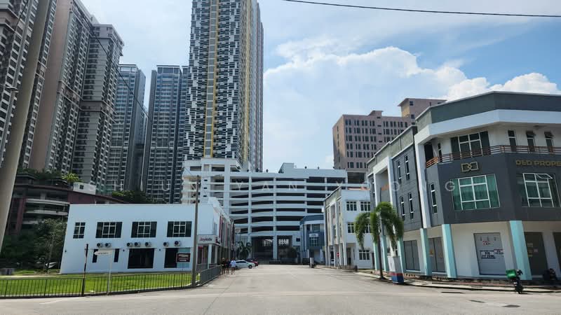 3-storey Terraced House for Sale in Melaka City (Melaka) - Shiun Yan Yoong - Exterior - PropertyGuru.com.my