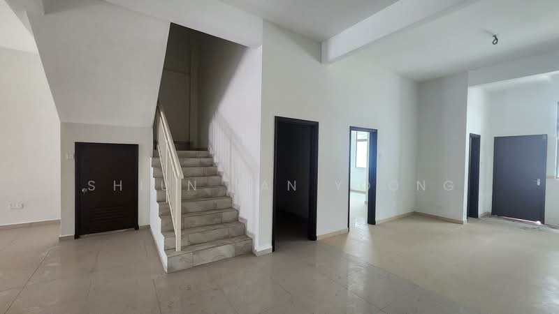 3-storey Terraced House for Sale in Melaka City (Melaka) - Shiun Yan Yoong - Stairs - PropertyGuru.com.my