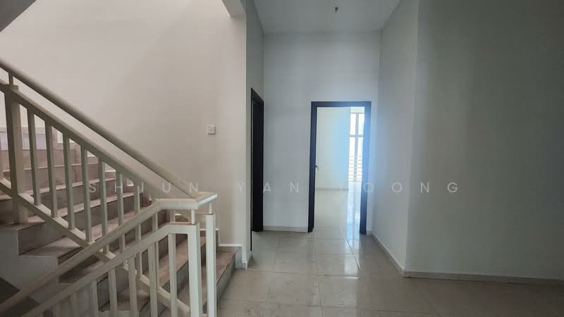 3-storey Terraced House for Sale in Melaka City (Melaka) - Shiun Yan Yoong - Stairs - PropertyGuru.com.my