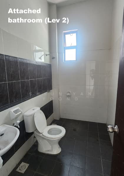 3-storey Terraced House for Sale in Melaka City (Melaka) - Shiun Yan Yoong - Bathroom - PropertyGuru.com.my