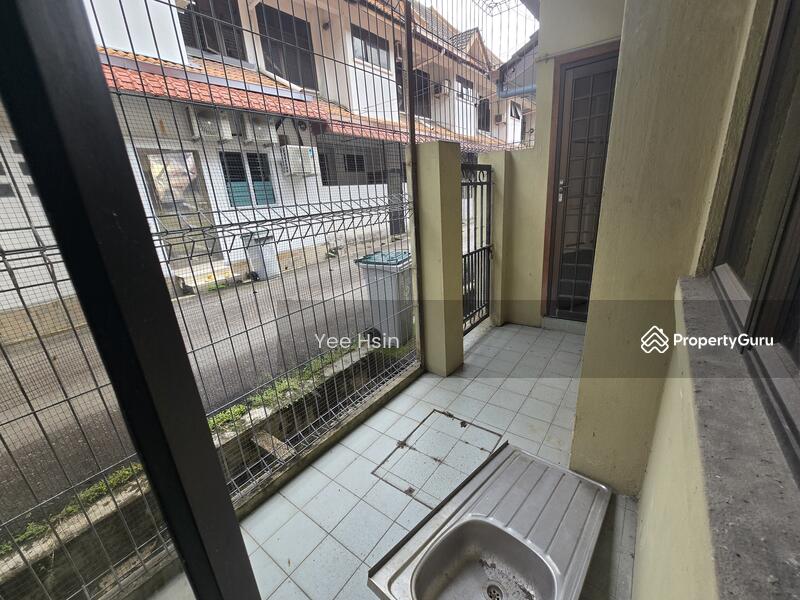 Untuk Disewa - Taman Suria JB Town Taman Century