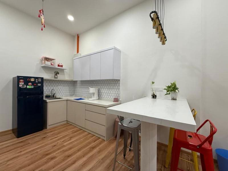 Shop / Office for Sale in Taman Seri Relau (Bayan Lepas) - Feoyz Teoh - Kitchen - PropertyGuru.com.my