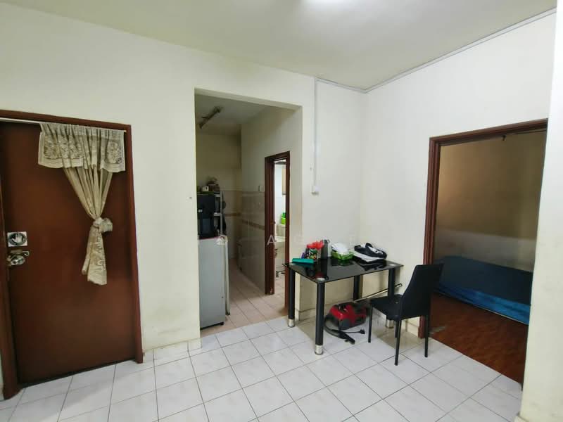 Rumah Teres 1 Tingkat untuk Dijual di Bandar Bukit Puchong (Puchong) - Ang Agnes - Living Room - PropertyGuru.com.my