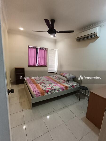 2nd Bedroom