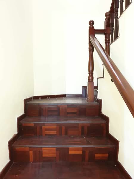 Rumah Teres 2 Tingkat untuk Dijual di Tropicana (Selangor) - Javen Low - Stairs - PropertyGuru.com.my