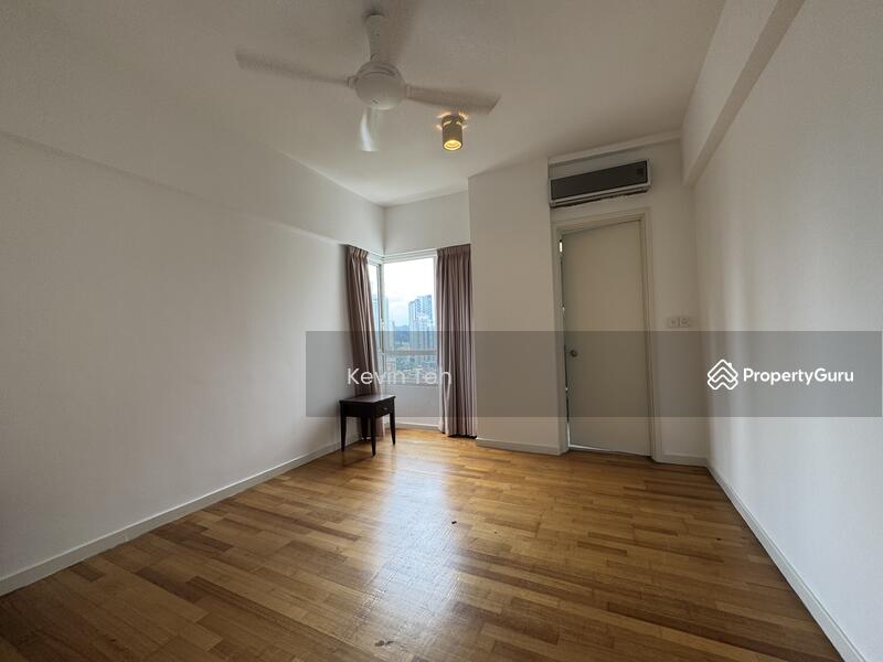 Room 4