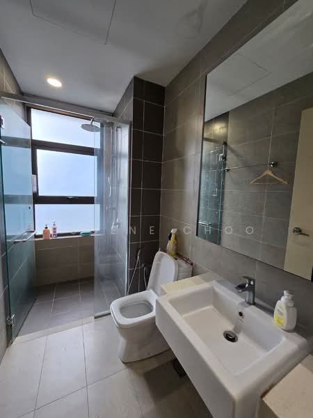 Condominium for Rent at Lakeville Residence - Eugene Choo - Bathroom - PropertyGuru.com.my