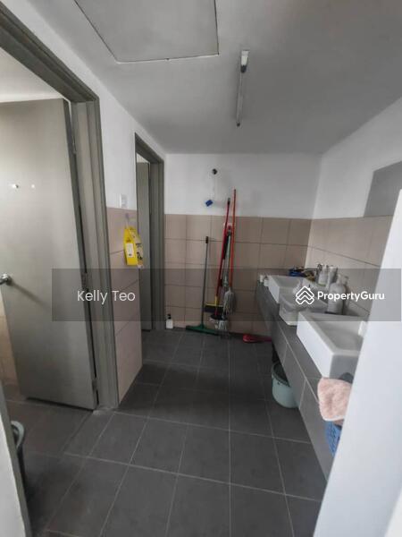 Shop / Office for Rent in Klang (Selangor) - Kelly Teo - Bathroom - PropertyGuru.com.my