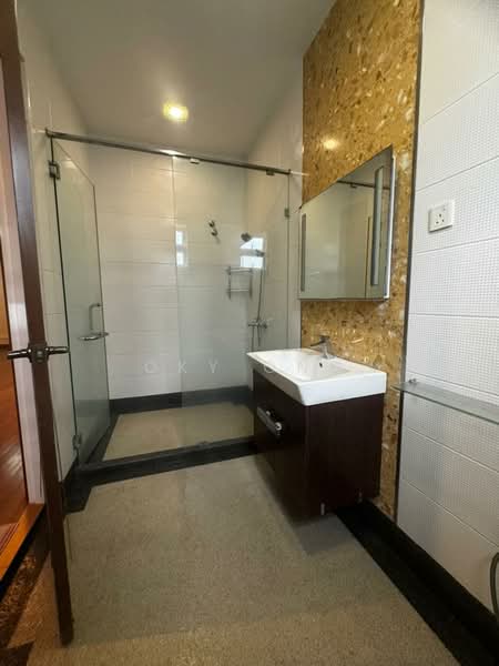 Bungalow for Sale in Kota Kemuning (Shah Alam) - Oky Ong - Bathroom - PropertyGuru.com.my