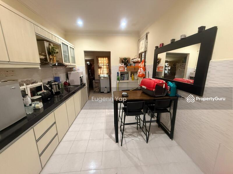 Rumah Banglo untuk Dijual di Bandar Bukit Beruntung (Bukit Beruntung) - Eugene Yap - Kitchen - PropertyGuru.com.my