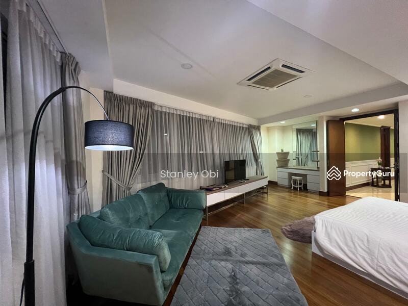 Masters' Bedroom