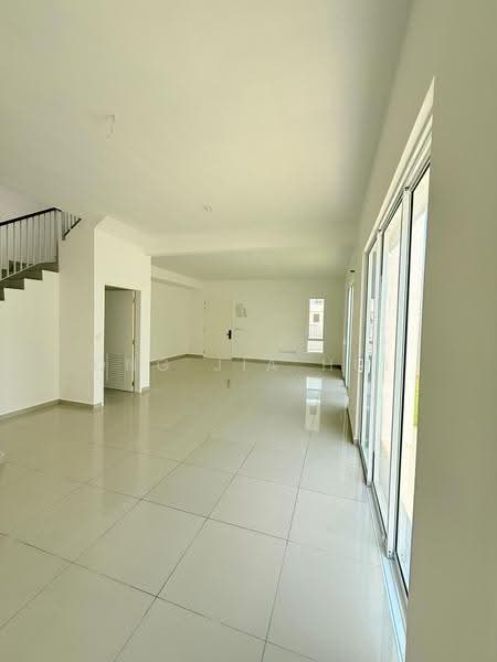 2-storey Terraced House for Sale in Bayu Sutera, Resort Residence, Hijayu 2 (Seremban) - Ong Jia Hui - PropertyGuru.com.my