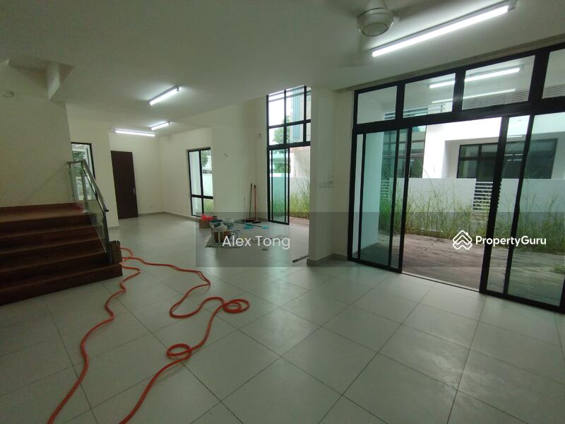 Semi-Detached House for Sale in Alam Impian (Shah Alam) - Alex Tong - Living Room - PropertyGuru.com.my