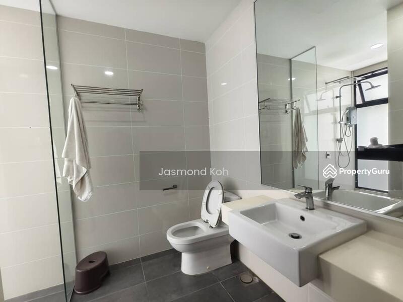 Service Residence for Rent at Southkey Mosaic - Jasmond Koh - Bathroom - PropertyGuru.com.my