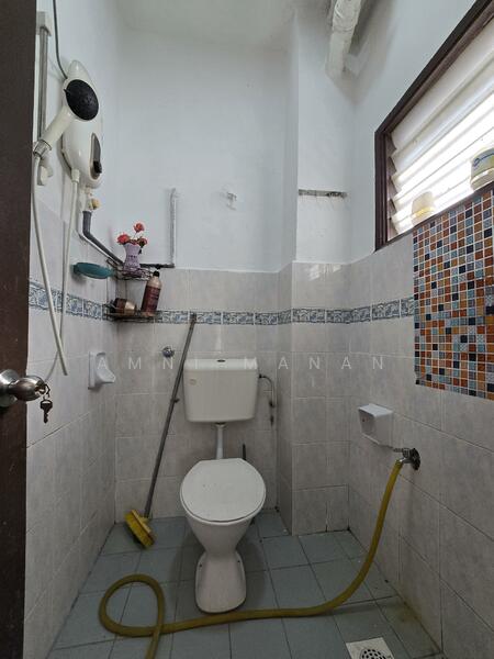 Bandar Puncak Alam untuk Untuk Dijual - RM 390,000, Feb 2026 - Bathroom - PropertyGuru.com.my