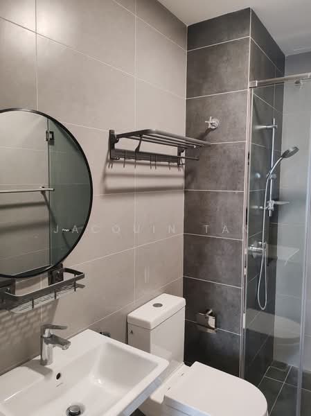 Servis Apartment untuk Disewa di Sunway Belfield - Jacquin Tan - Bathroom - PropertyGuru.com.my