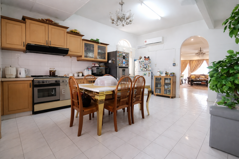 2-storey Terraced House for Sale in Shah Alam (Selangor) - Jeffrey Zuree - Kitchen - PropertyGuru.com.my