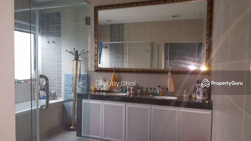 3-storey Terraced House for Sale in USJ One Park (Subang Jaya) - Debby Chai - Bathroom - PropertyGuru.com.my