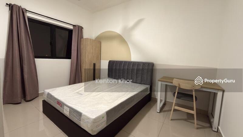 Medium Room