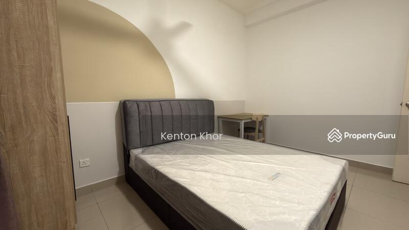 Medium Room