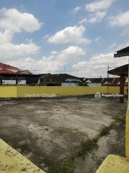 For Sale - Single Storey Terrace Corner @ Jalan Rumbia, Taman Daya