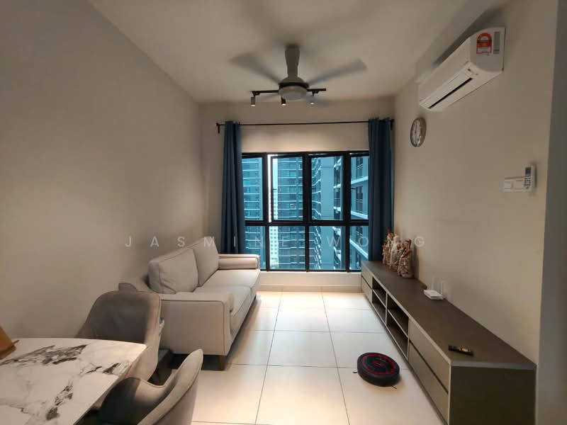 Kediaman Servis untuk Disewa di Majestic Maxim - Jasmine Wong - Living Room - PropertyGuru.com.my